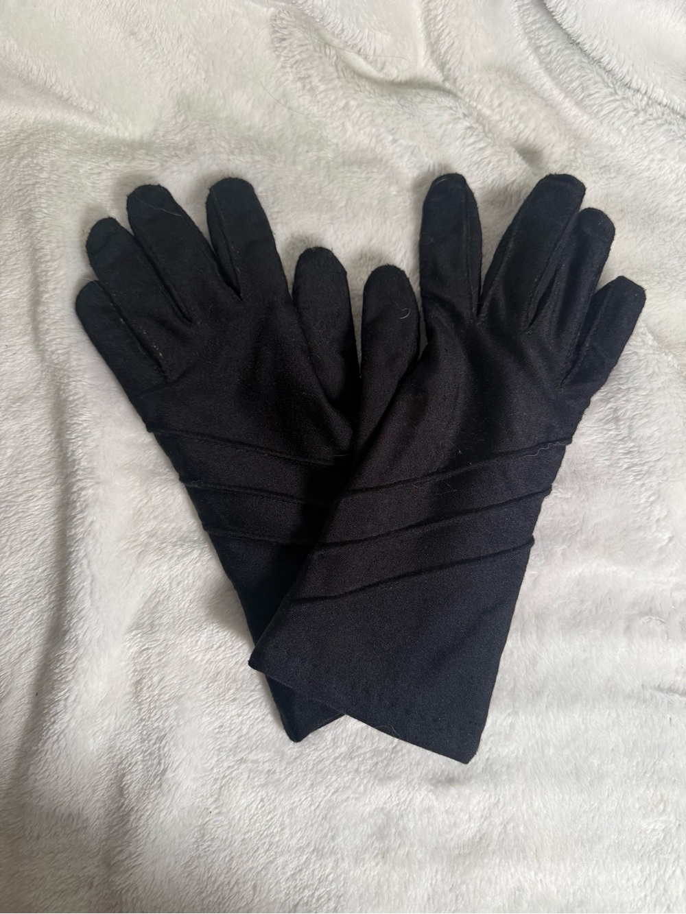 3 pair of Classic Dress Gloves